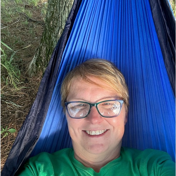 Meet your Posher, Heidi - Picture 1 of 1